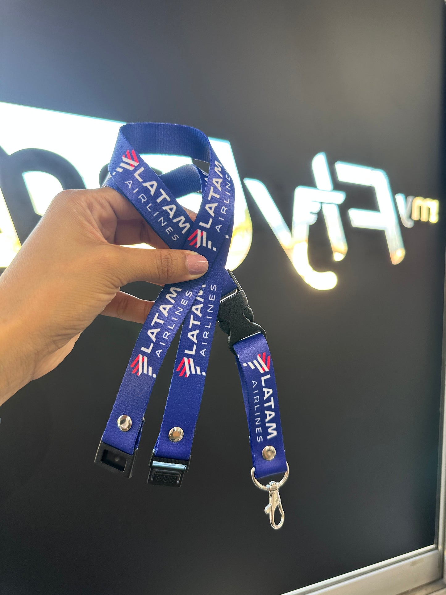 Lanyard Latam