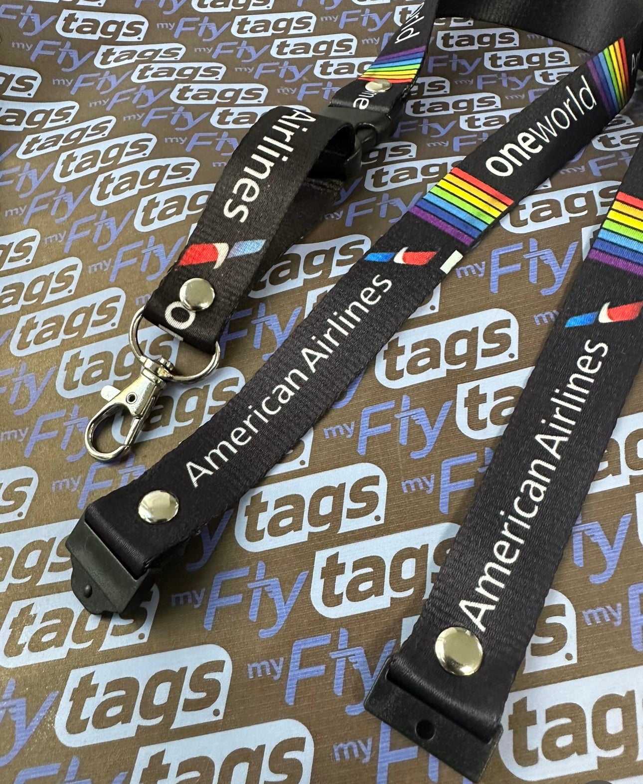 Lanyard American Airlines bandera LGTB