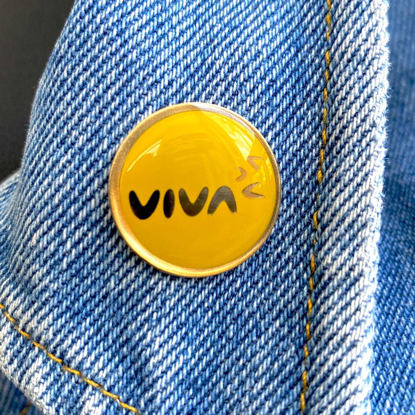 Pin circular Viva Amarillo