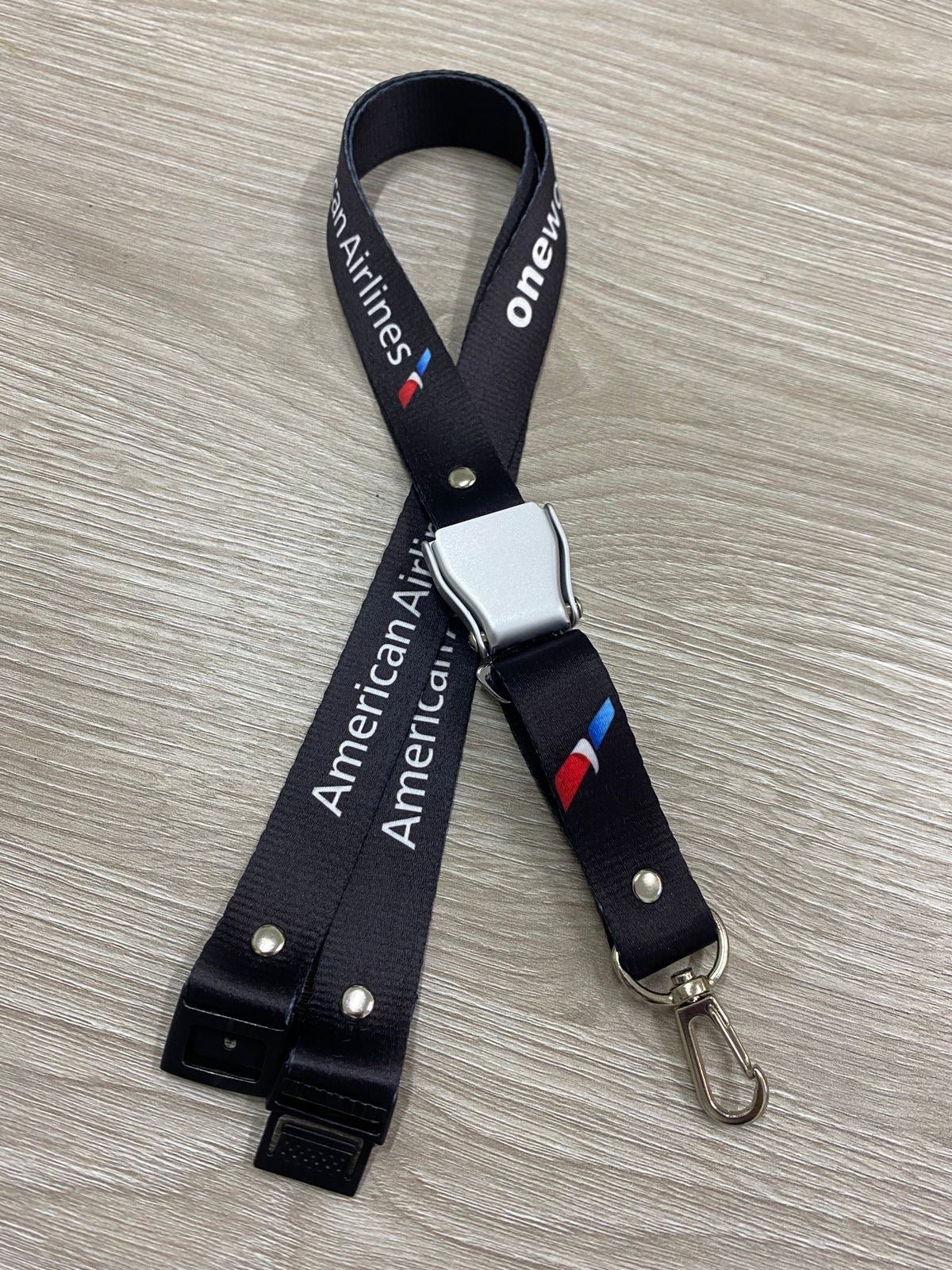 Lanyard American Airlines One word Seat belt