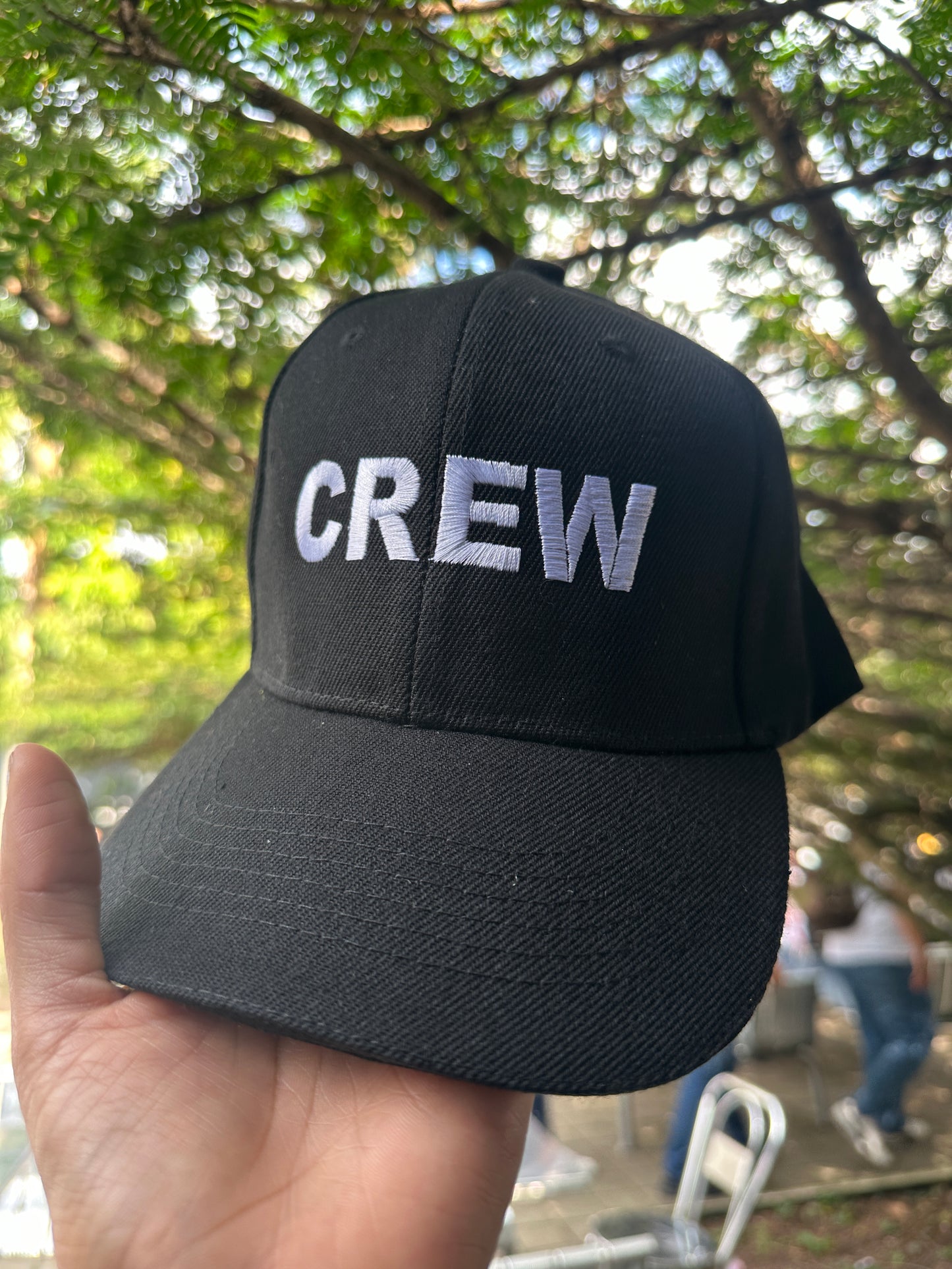 Gorra negra CREW