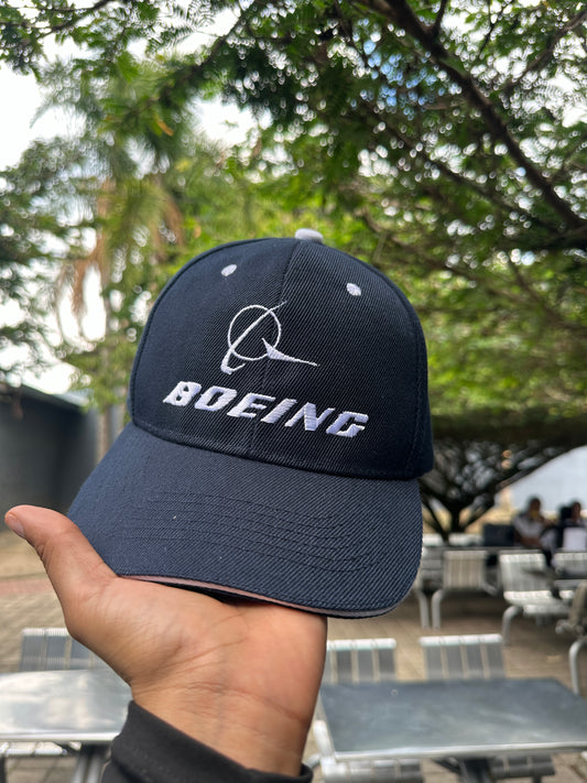 Gorra negra Boeing