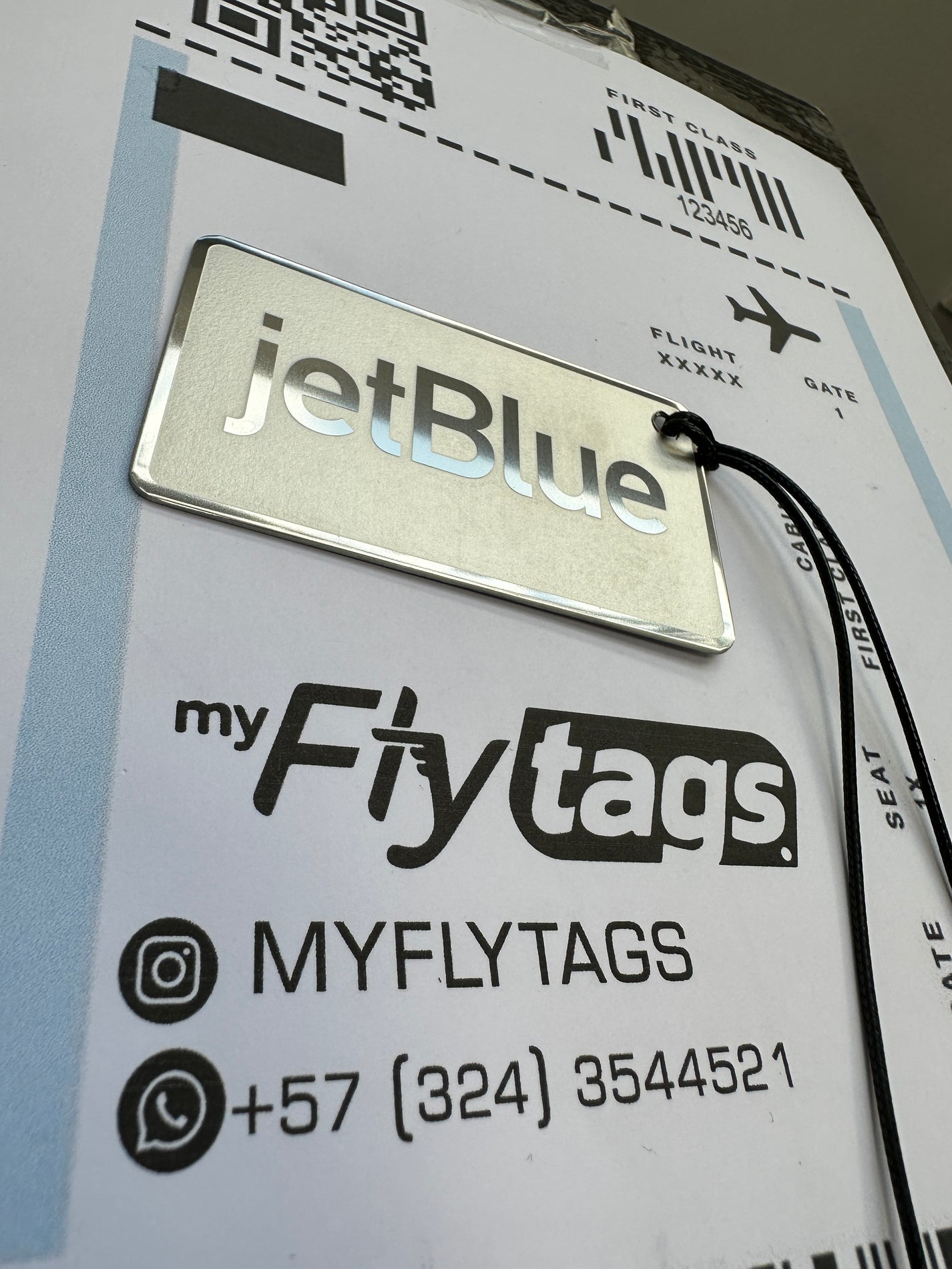 Crew tag metálico JetBlue My fly tags
