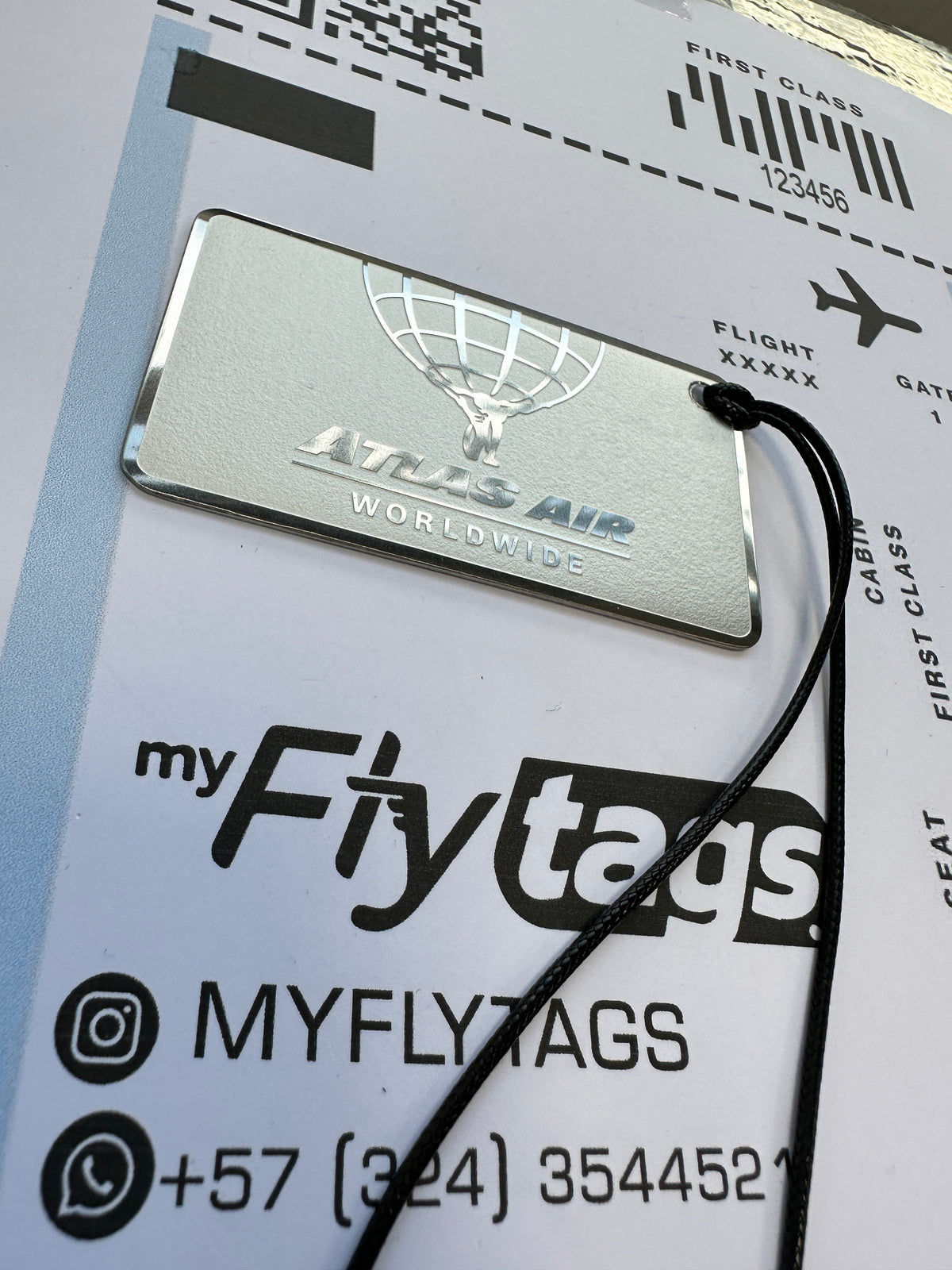 Crew tag metálico Atlas Air – My fly tags