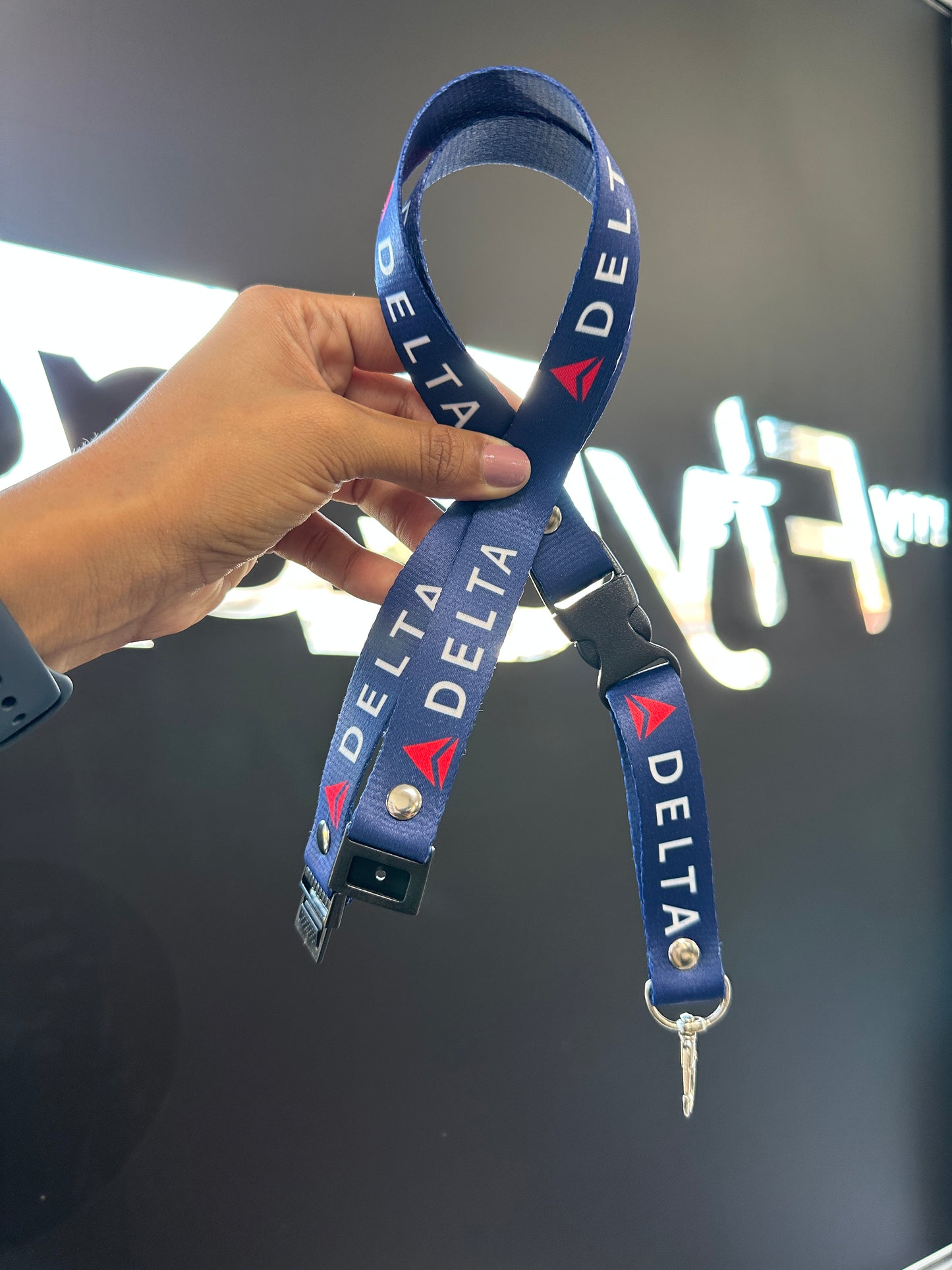 Lanyard Delta