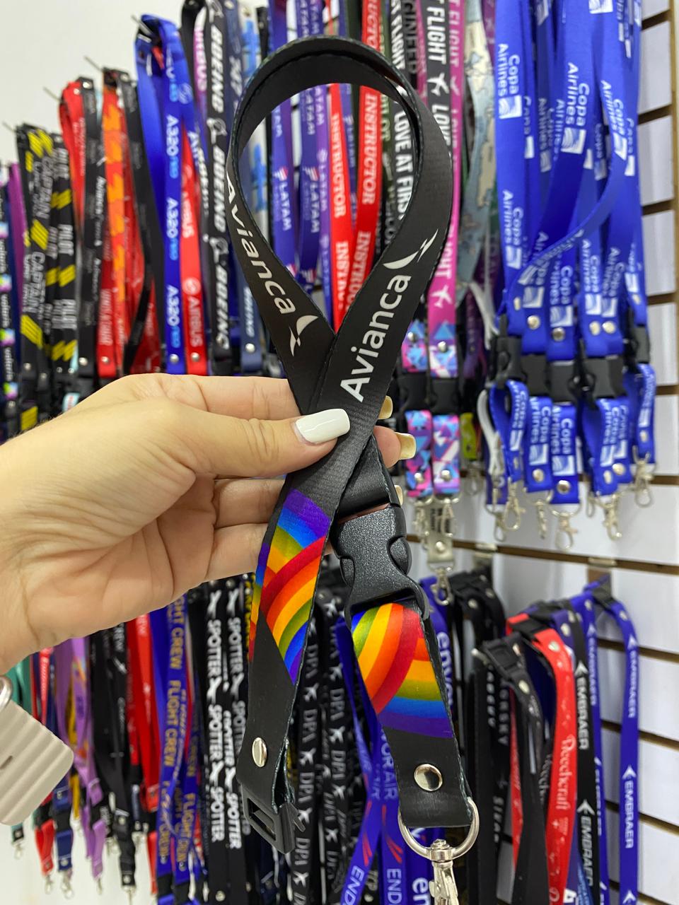 Lanyard avianca Pride