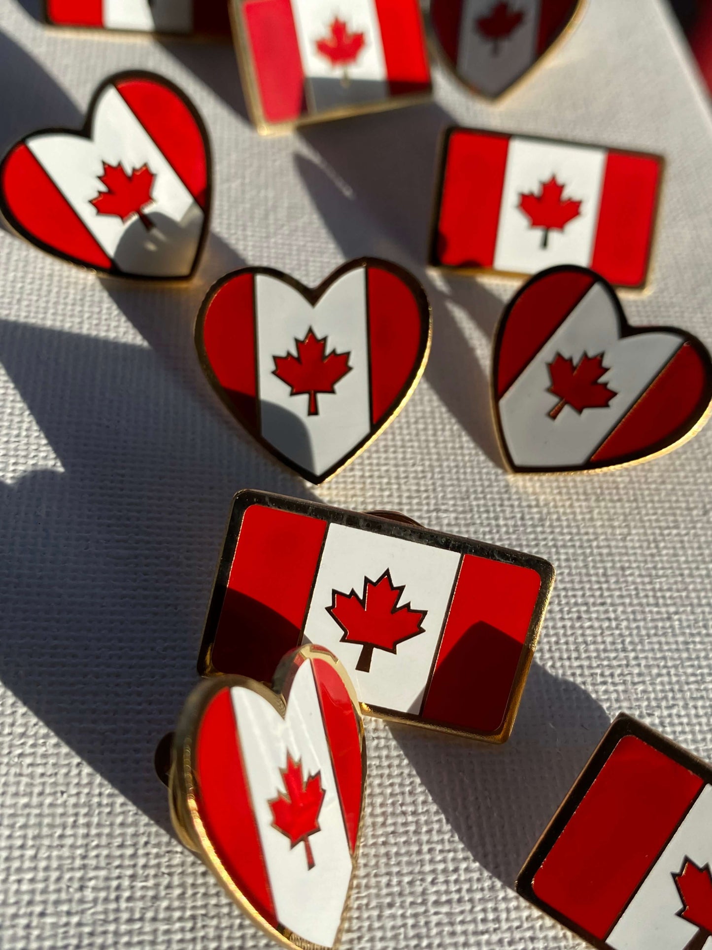 Pin bandera Canadá cuadrado